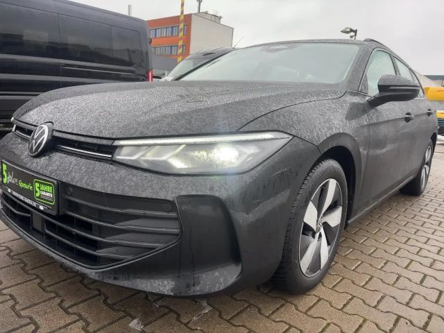 Volkswagen Passat 1.5 eTSI Variant