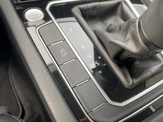 Volkswagen Passat Business DSG