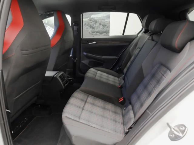 Volkswagen Golf DSG GTI