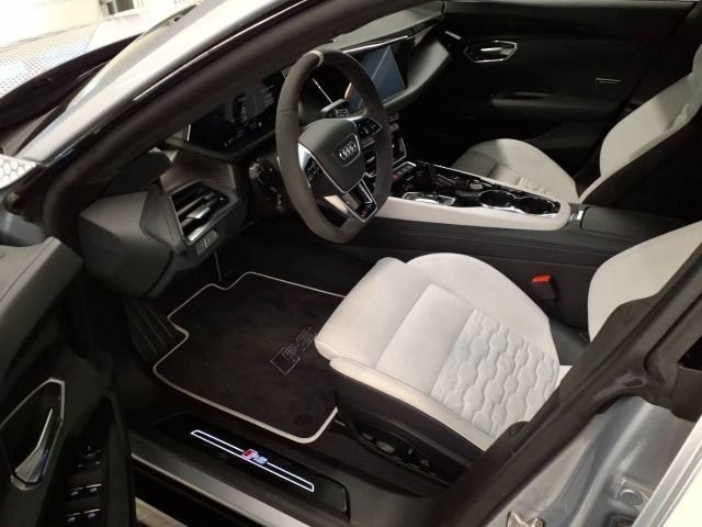 Audi RS e-tron GT Quattro