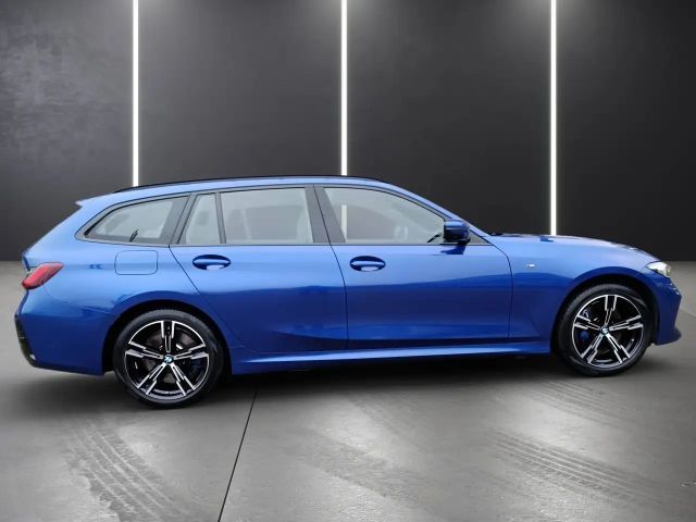 BMW 330 330e M-Sport Touring