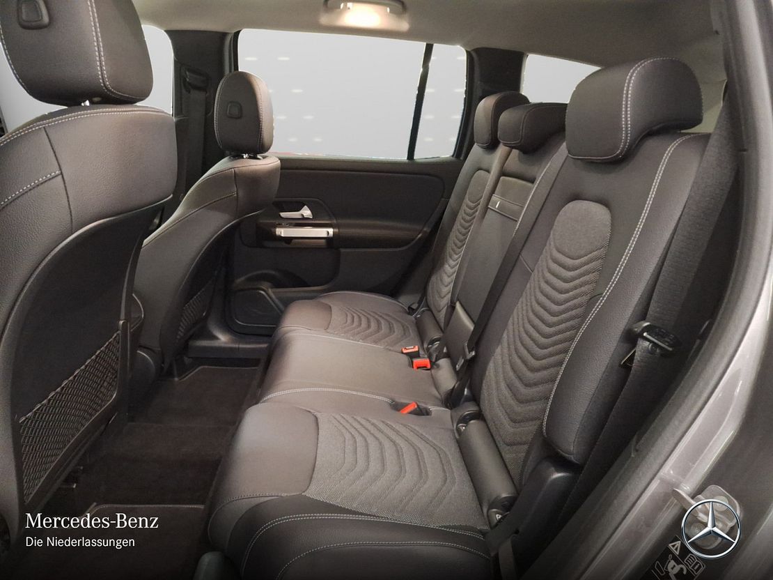 Mercedes-Benz GLB 220 4MATIC