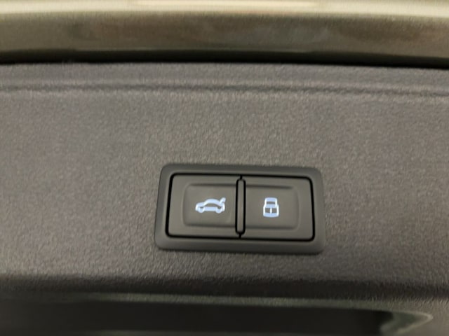 Audi RS4 Avant Quattro