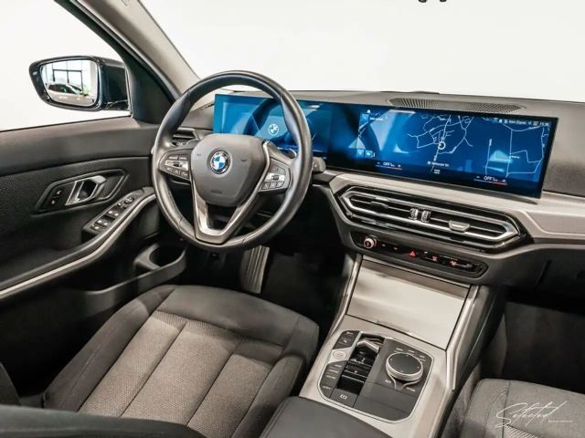 BMW 320 320d Touring xDrive