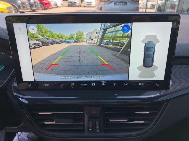 Ford Focus EcoBoost ST Line