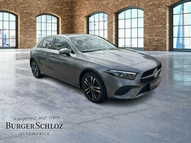 Mercedes-Benz A 180 Progressive