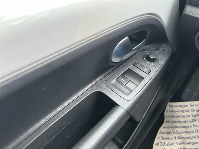 Volkswagen up! 1.0 ''X-tra'' (Kamera/Sitzheizung/Maps&More-Dock)