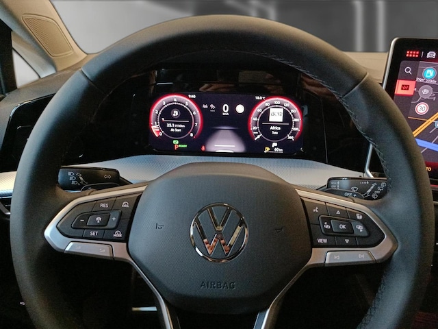 Volkswagen Golf 1.5 eTSI DSG Golf VIII Variant