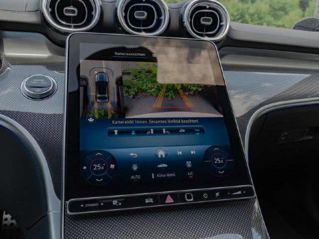 Mercedes-Benz C 200 AMG Line Sedan