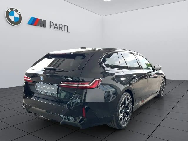 BMW 520 520d M-Sport Touring