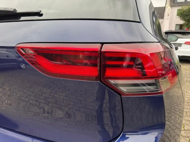 Volkswagen Golf 1.5 TSI Golf VIII