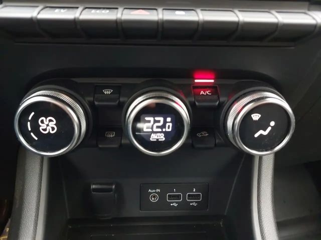 Renault Captur EDC Hybrid