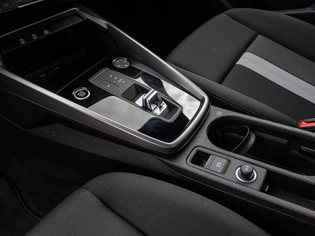 Audi A3 30 TFSI S-Tronic Sedan