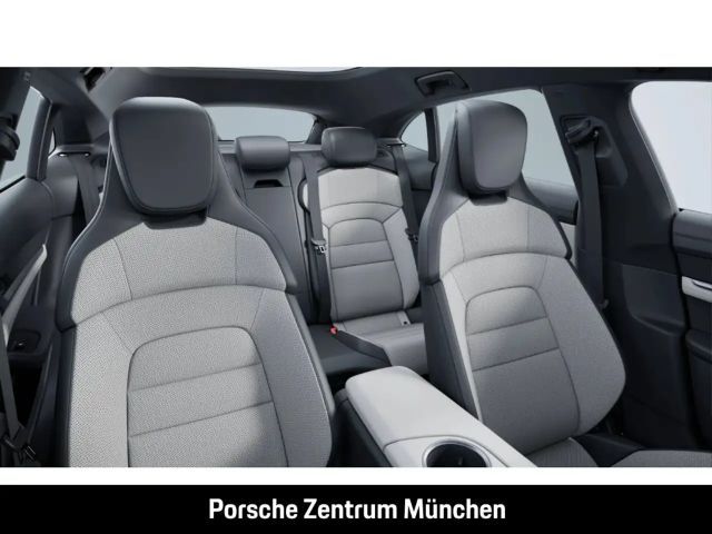 Porsche Taycan 4 Cross Turismo