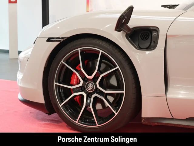 Porsche Taycan 4S