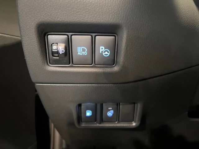 Toyota C-HR Hybride Team D