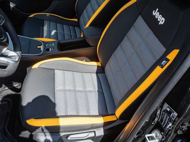 Jeep Avenger 1.2 48V 4xe Hybrid eAWD The North Face