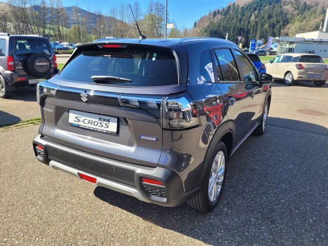 Suzuki S-Cross AllGrip Hybrid