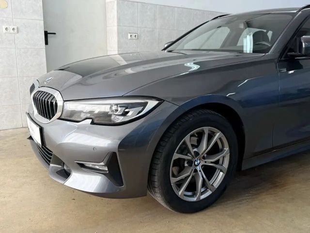 BMW 318 318d Sport Line