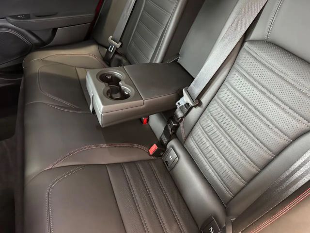 Alfa Romeo Giulia Q4