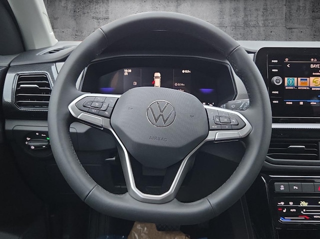 Volkswagen T-Cross Life