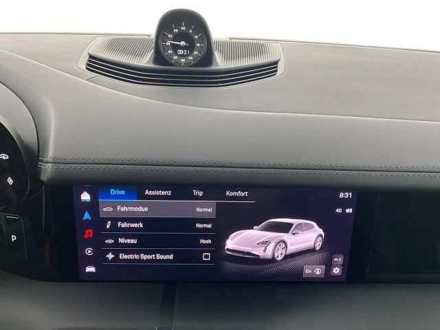 Porsche Taycan 4 Cross Turismo