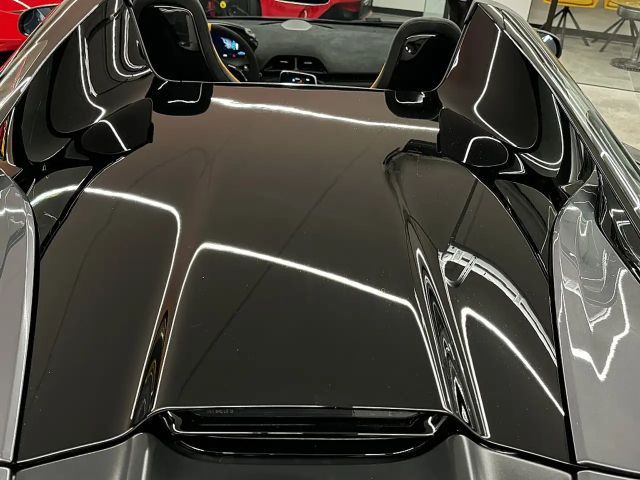 McLaren Artura Spider