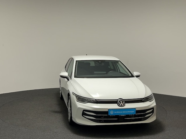 Volkswagen Golf 1.5 eTSI Golf VIII