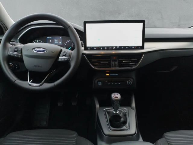 Ford Focus Titanium Wagon