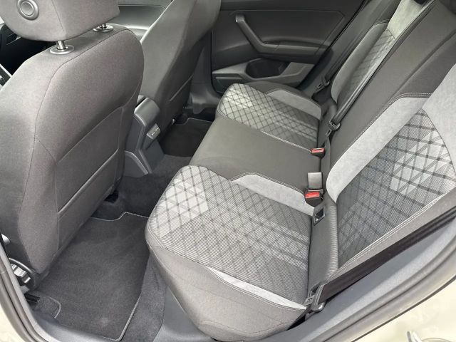 Volkswagen Taigo 1.5 TSI DSG R-Line