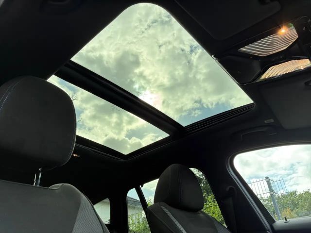 BMW 330 330d M-Sport xDrive