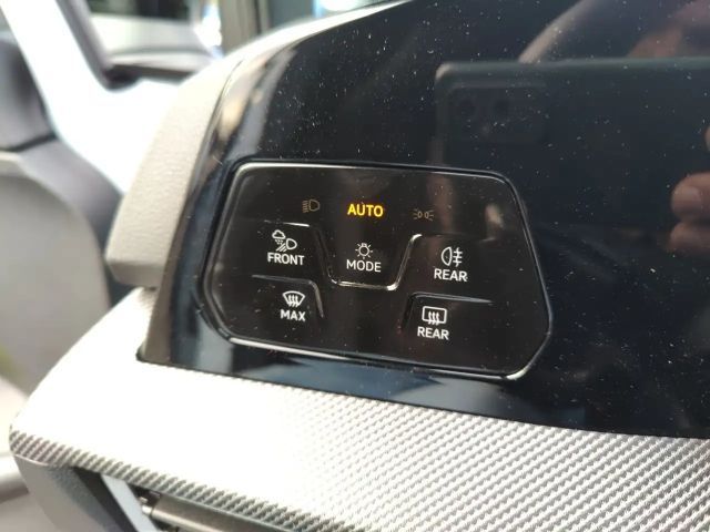 Volkswagen Golf IQ.Drive R-Line