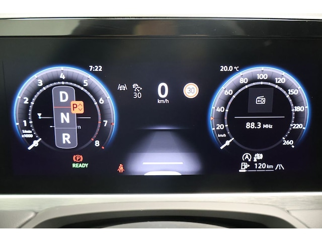 Volkswagen Passat 1.5 eTSI Business DSG Variant