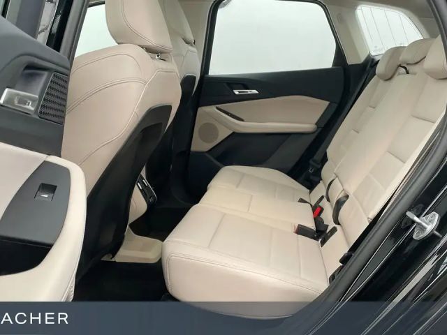 BMW 220 220i Active Tourer