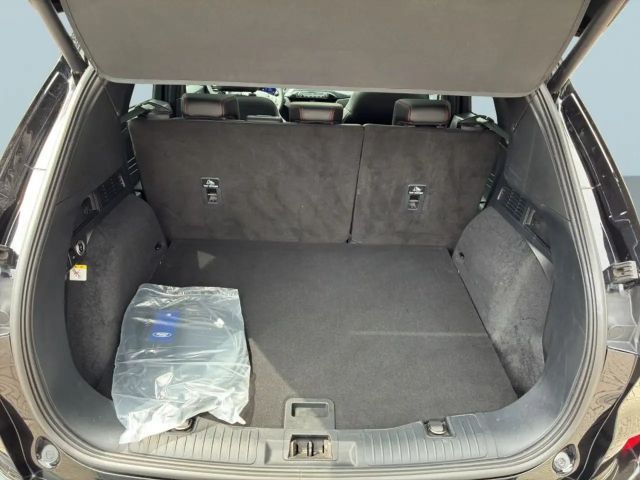 Ford Kuga Plug in Hybrid ST Line X