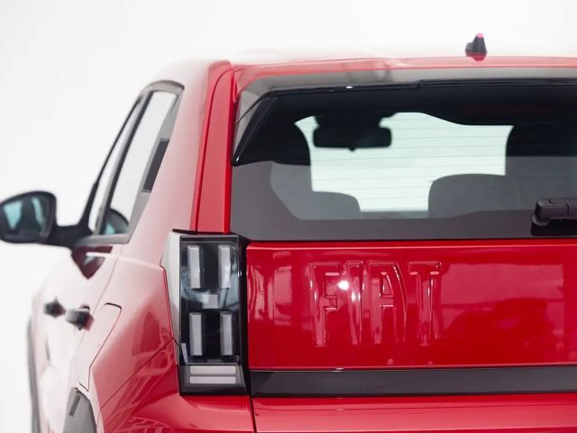 Fiat Grande Panda E RED