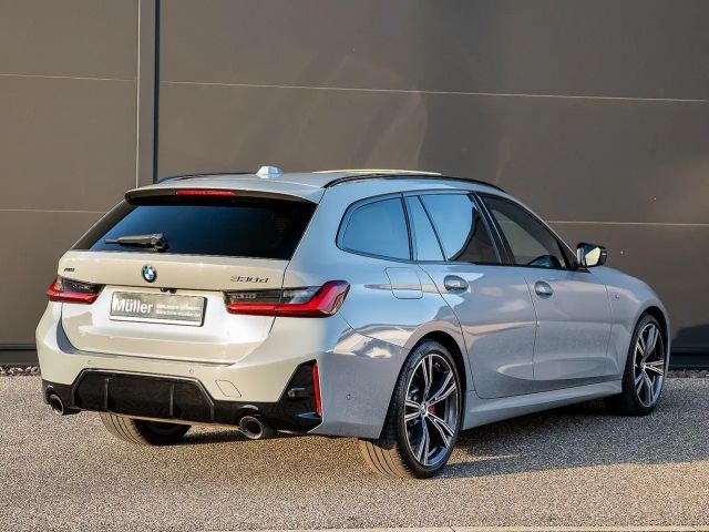 BMW 330 330d M-Sport Touring xDrive