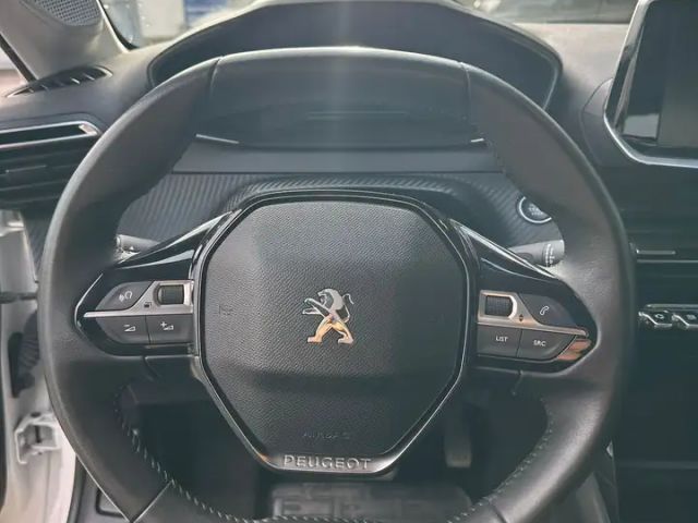 Peugeot E-208 Active Pack