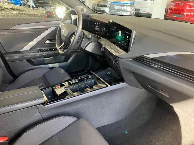 Opel Astra 1.2 Turbo Sports Tourer