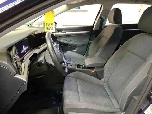 Volkswagen Golf 1.5 TSI DSG Life Variant