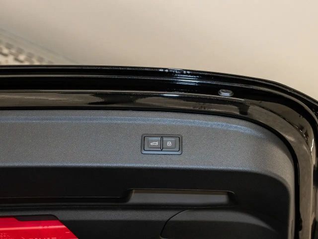 Audi A3 30 TFSI S-Tronic Sedan