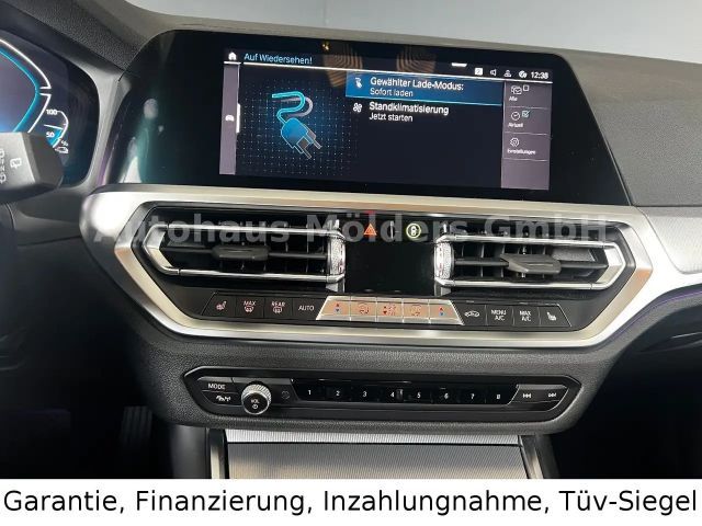 BMW 330 330e Sport Line Touring