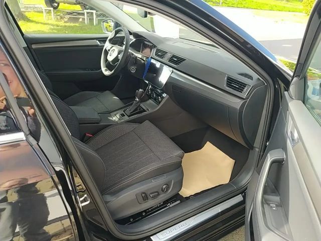 Skoda Superb 2.0 TDI Combi Style Style