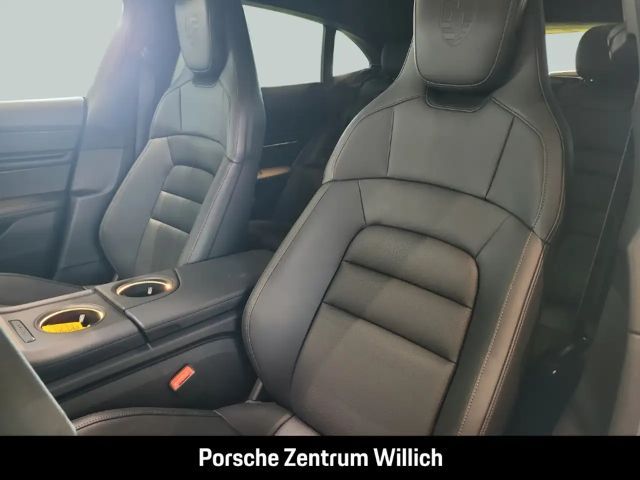 Porsche Taycan 4 Cross Turismo