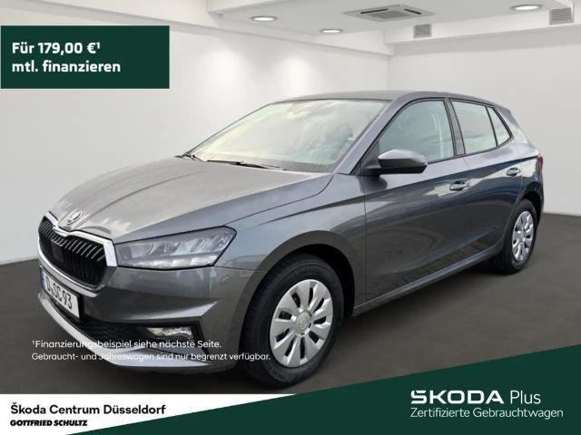 Skoda Fabia ESSENCE 1 0 MPI 59 KW 5-GANG-SCHALTGETRIEBE Sitzhe