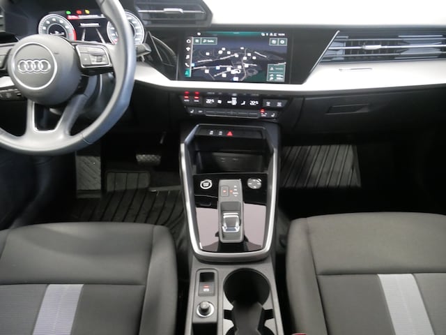 Audi A3 30 TFSI S-Line S-Tronic Sportback