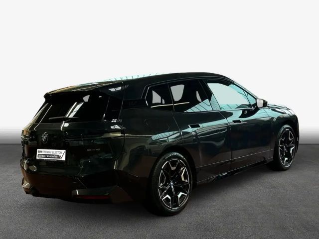 BMW iX xDrive40
