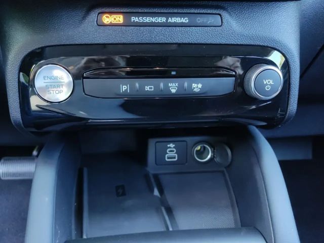 Ford Kuga AWD Hybrid Titanium