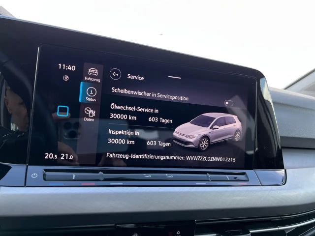 Volkswagen Golf Life