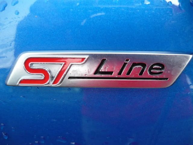 Ford Kuga Hybrid ST Line X